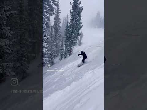 Skiing in Telluride, Colorado @tellurideski #skiing #telluride #colorado #mountains #travel